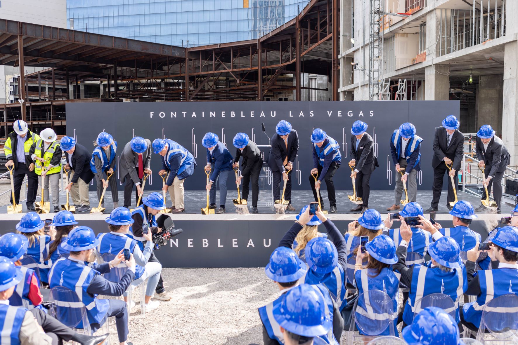 Fontainebleau Las Vegas Set to Open in Late 2023 Meetings Today